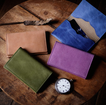Business card holder Pom (limited color)